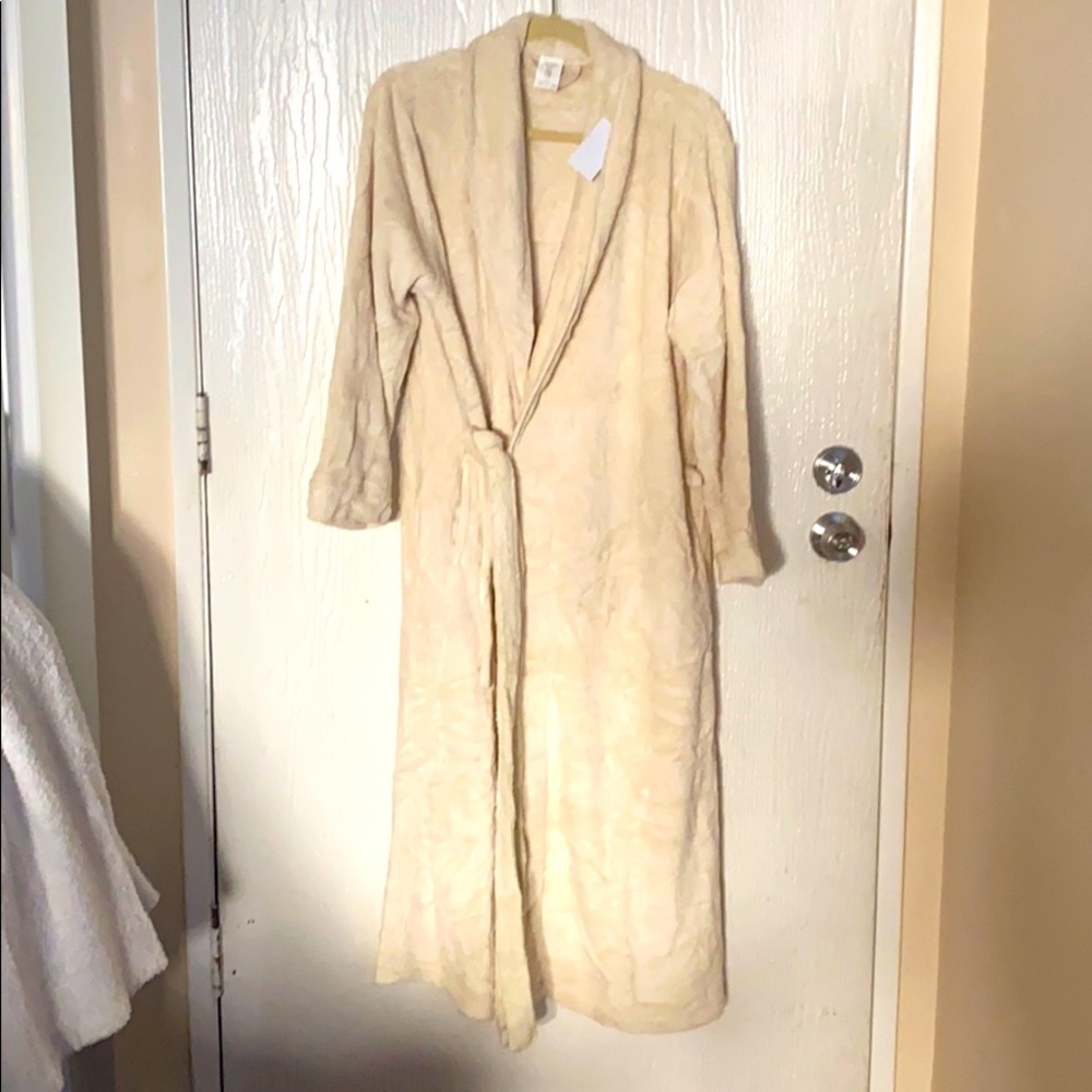 Light beige robe